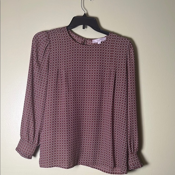 LOFT Women's Burgundy Patterned Top - Picture 1 of 7